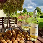 Maro Winnica *