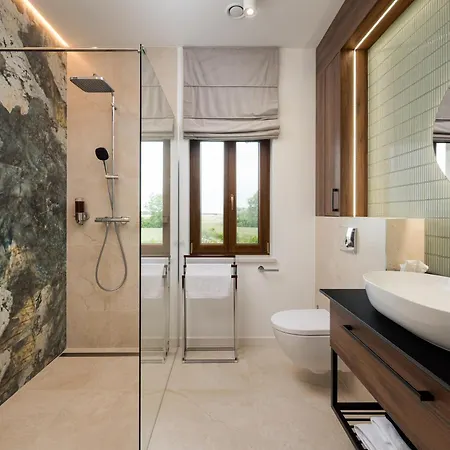 Winnica Maro Winnica I Wypoczynek Trzebun (Koscierzyna)